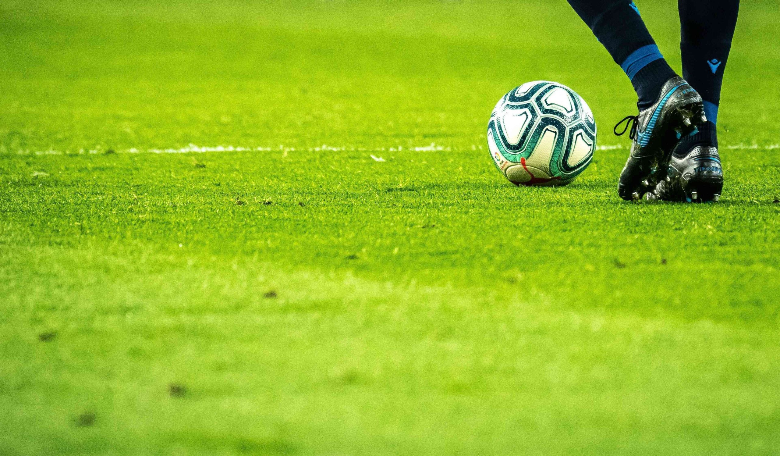 Taktik im modernen Fußball: Wie Datenanalysen die Spielstrategien revolutionierenTaktik im modernen Fußball: Wie Datenanalysen die Spielstrategien revolutionieren